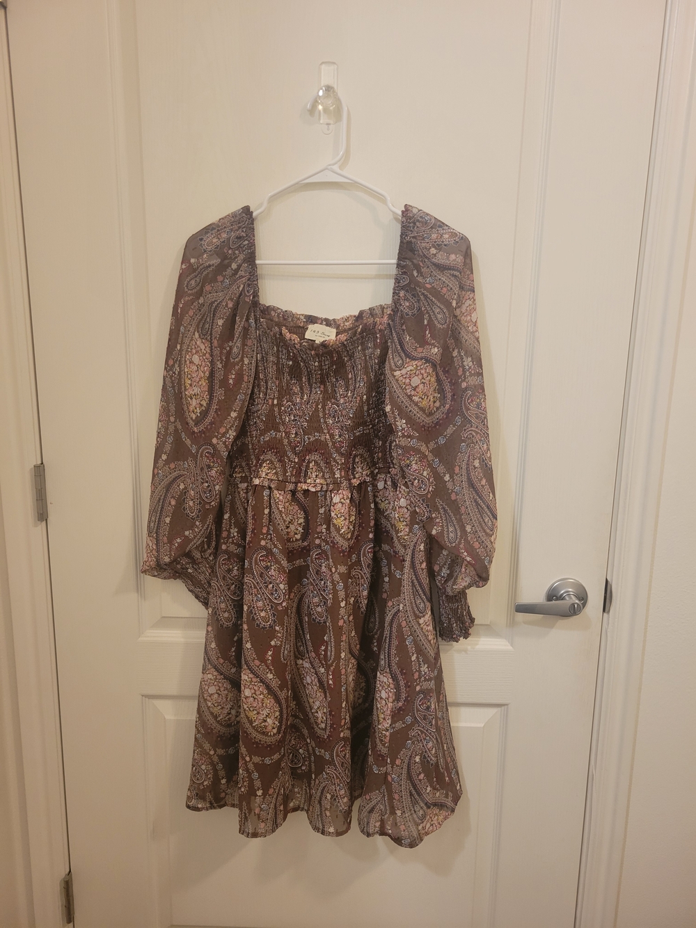 1.4.3. Story by Line Up Brown Paisley Off-Shoulder Long Sleeve Dress